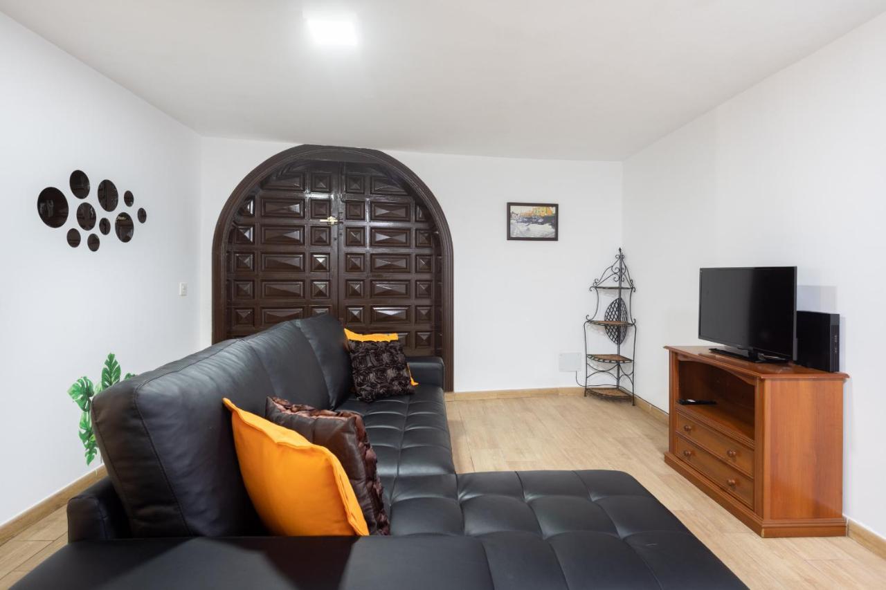 La Esperanza Downtown 3 Bd Apt El Rosario  Екстериор снимка